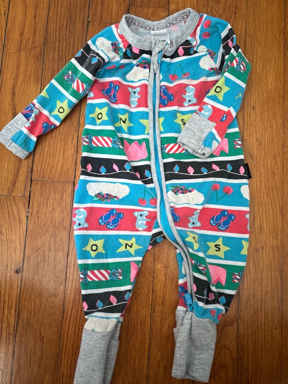 Bonds Wondersuit Multicolor Stripe Zip Footie